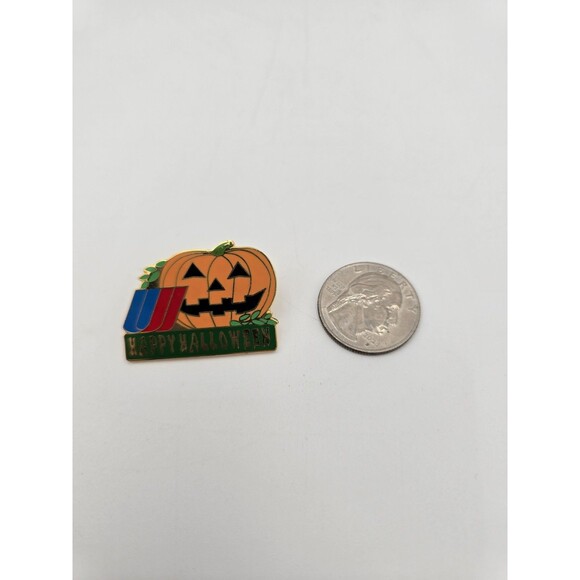 Vintage United Airlines Happy Halloween Pin Jack O Lantern & Company Logo - Picture 4 of 5
